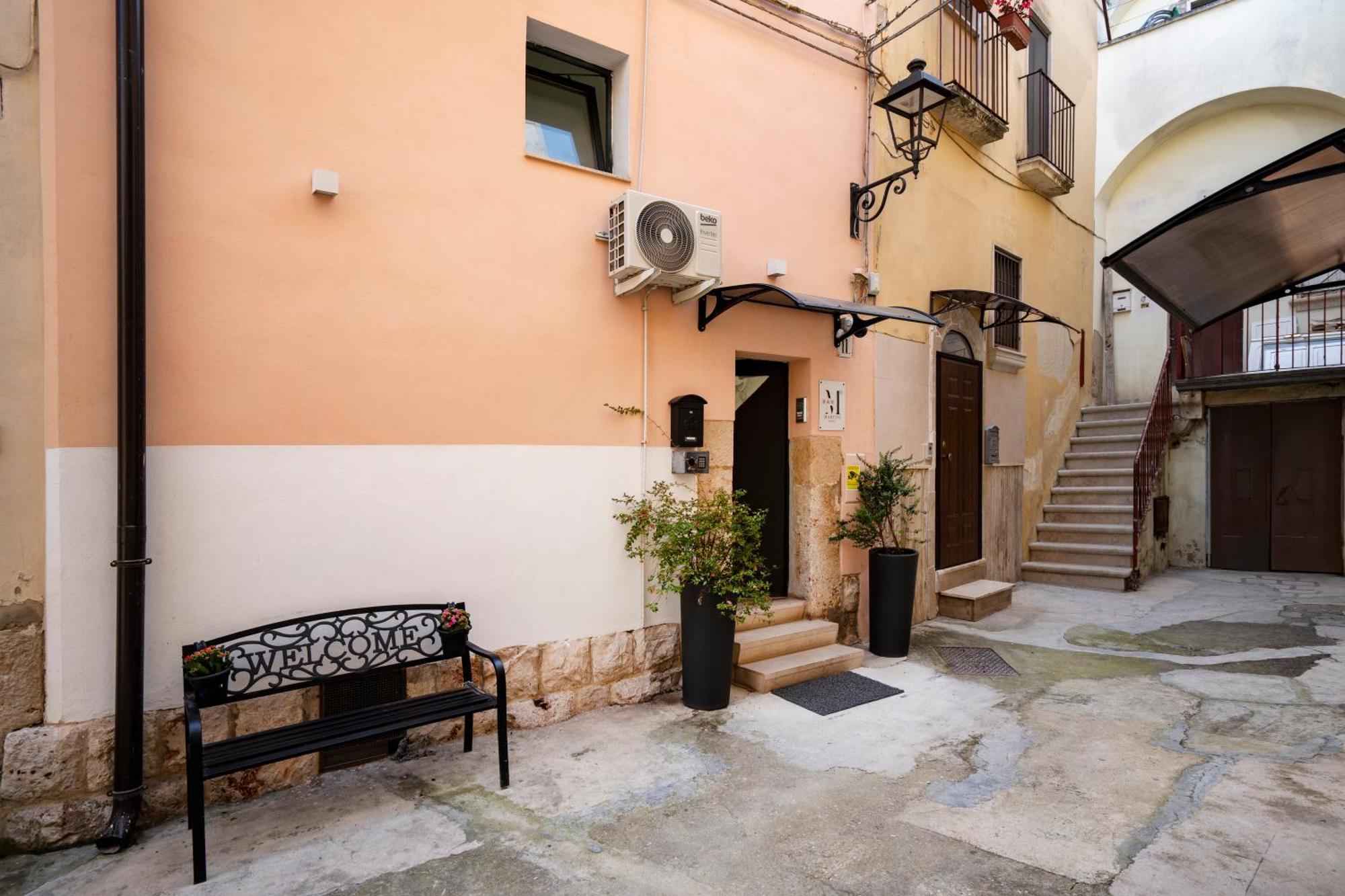 B&B Martini Home 11 Altamura Exterior photo